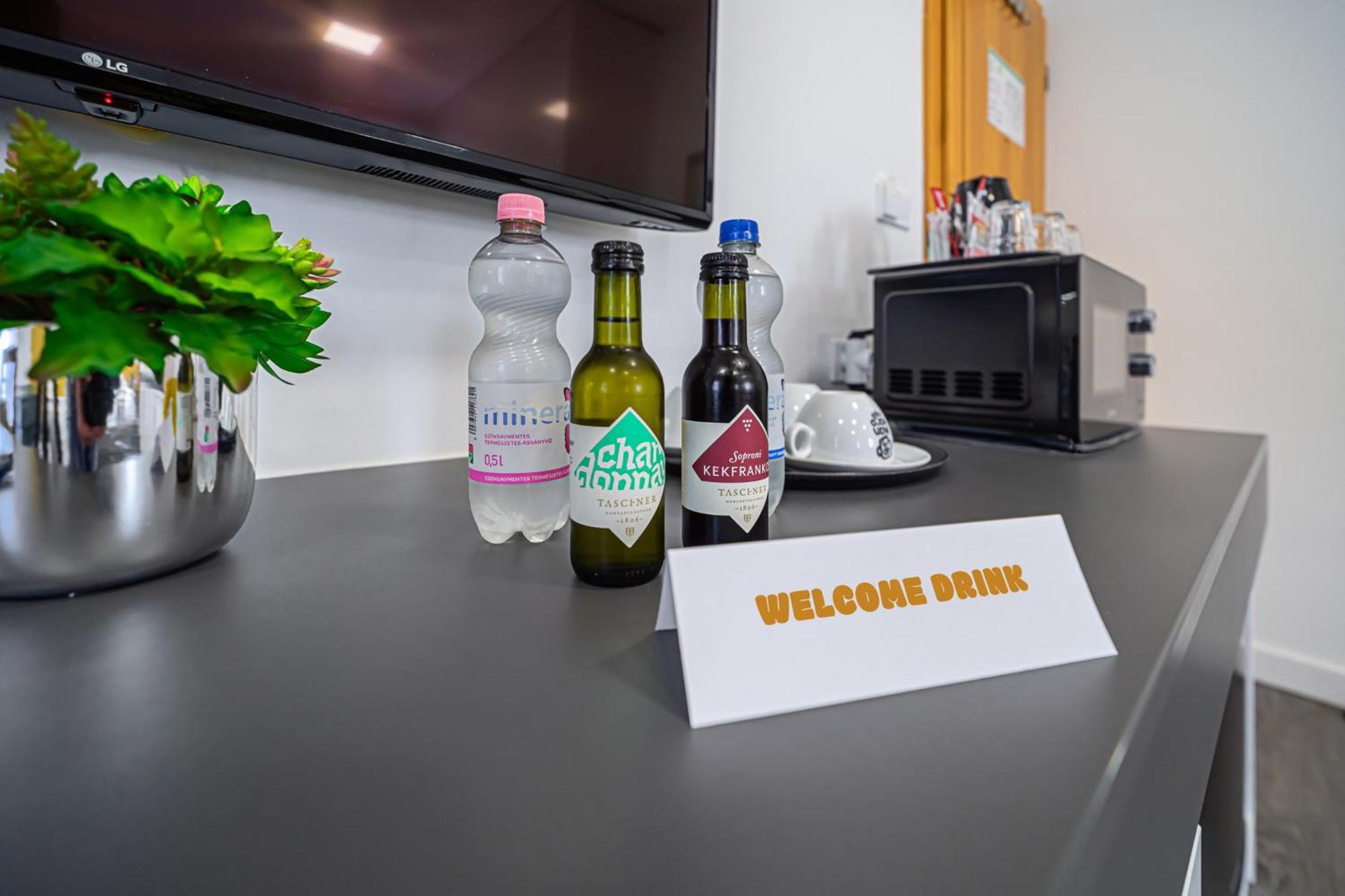 Rigotanya Relax & Wellness Panzio Buekfuerdo Hotel Luaran gambar