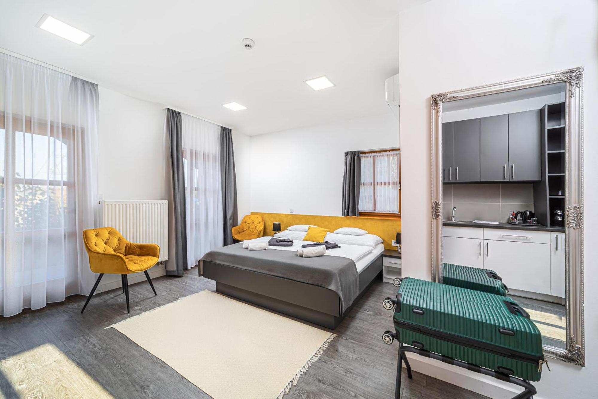 Rigotanya Relax & Wellness Panzio Buekfuerdo Hotel Luaran gambar